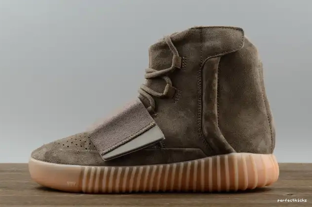 Light 750 Boost adidas Brown Yeezy BY2456 0518